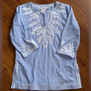 Gretchen Scott white blue striped top size M